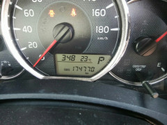 Toyota Corolla Axio 2014