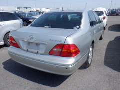 Toyota Celsior 2002