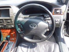 Toyota Celsior 2002