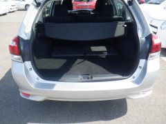 Toyota Corolla Fielder 2016