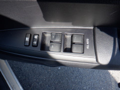 Toyota Corolla Fielder 2014