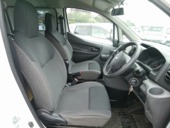 Nissan Vanette Van 2015