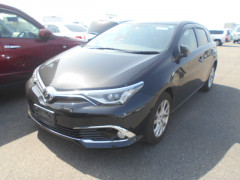 Toyota Auris 2015