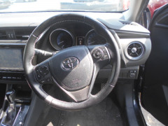 Toyota Auris 2015