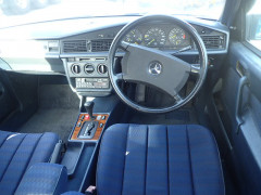 Mercedes-Benz 190 Series 1990