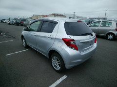 Toyota Vitz 2014
