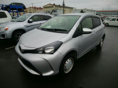 Toyota Vitz 2015
