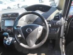 Nissan Serena 2014
