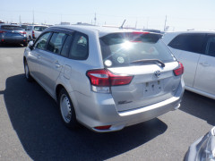 Toyota Corolla Fielder 2016