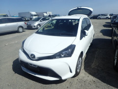 Toyota Vitz 2016