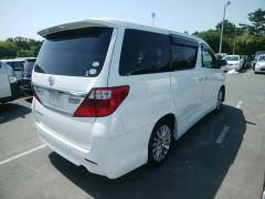 Toyota alphard 2014
