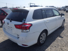 Toyota Corolla Fielder 2015