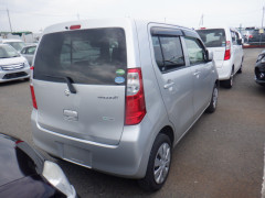 Suzuki Wagon R 2015