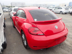 Volkswagen Beetle 2016