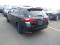 Toyota Corolla Fielder 2016