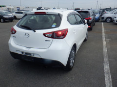 Mazda Demio 2015