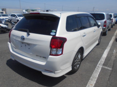 Toyota Corolla Fielder 2014