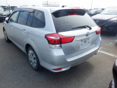 Toyota Corolla Fielder 2016