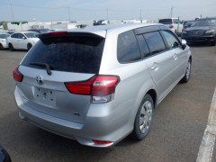 Toyota Corolla Fielder 2016