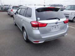 Toyota Corolla Fielder 2016