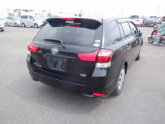 Toyota Corolla Fielder 2016