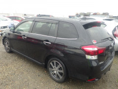 Toyota Corolla Fielder 2015