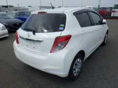 Toyota Vitz 2013