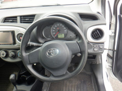 Toyota Vitz 2013