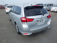 Toyota Corolla Fielder 2016