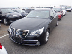 Toyota Crown 2014
