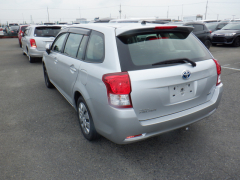 Toyota Corolla Fielder 2014