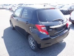 Toyota Vitz 2014