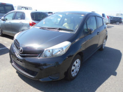 Toyota Vitz 2011