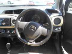 Toyota Vitz 2011
