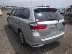 Toyota Corolla Fielder 2016