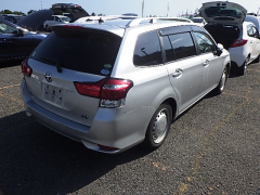 Toyota Corolla Fielder 2015