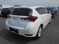 Toyota Auris 2015