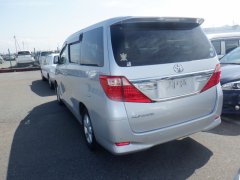 Toyota alphard 2014