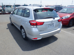Toyota Corolla Fielder 2015
