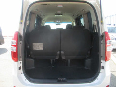 Toyota Noah 2012