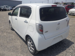 Daihatsu Mira 2014