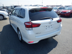 Toyota Corolla Fielder 2016