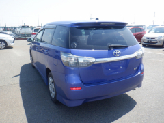 Toyota Wish 2014