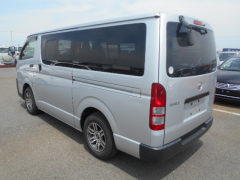 Toyota Hiace Van 2014