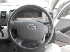 Toyota Hiace Van 2014