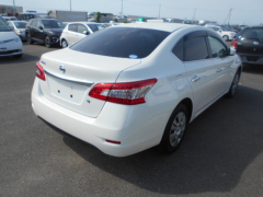 Nissan  SYLPHY  2014