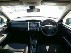 Toyota Corolla Fielder 2015