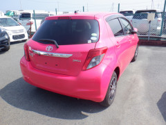 Toyota Vitz 2012