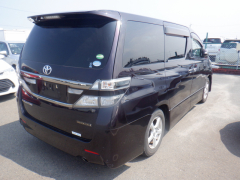 Toyota vellfire 2014