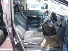 Toyota vellfire 2014